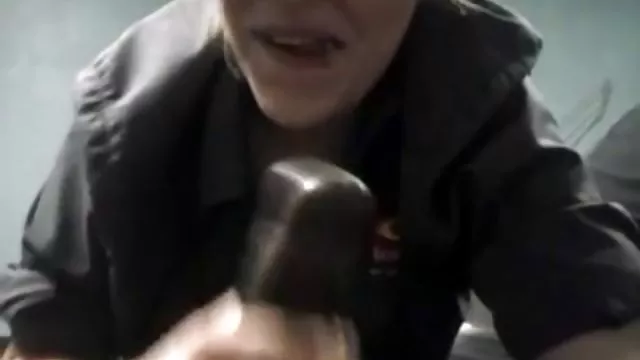 XXX hiçbir kayıt Güzel büyük göğüsler ve eşek türbanlı amatör porn ile kız bronzlaşmış!