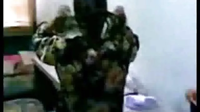 XXX hiçbir kayıt Muhteşem genç genç amatör yaşlı pornoları yaşlı adam