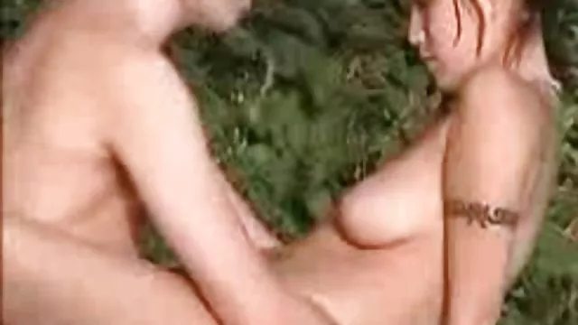 XXX hiçbir kayıt 1 Çirkin Amerikalılar 2 genc amator sikis XXX -