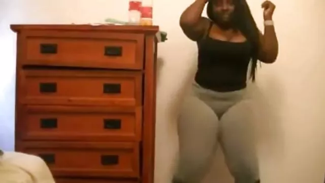 XXX hiçbir kayıt Sheena berbat yaşlı amatör pornolar ama iyi bir şekilde